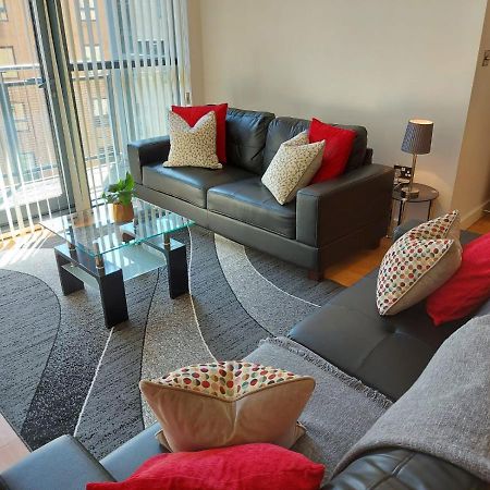 City 2 Bed, 2 Bath, Free Parking & Wifi Sheffield Extérieur photo