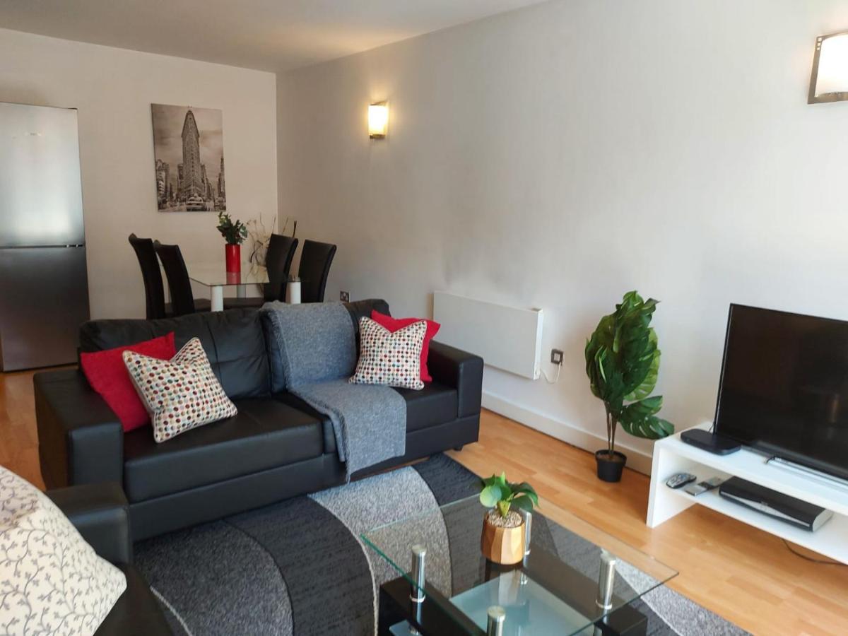 City 2 Bed, 2 Bath, Free Parking & Wifi Sheffield Extérieur photo