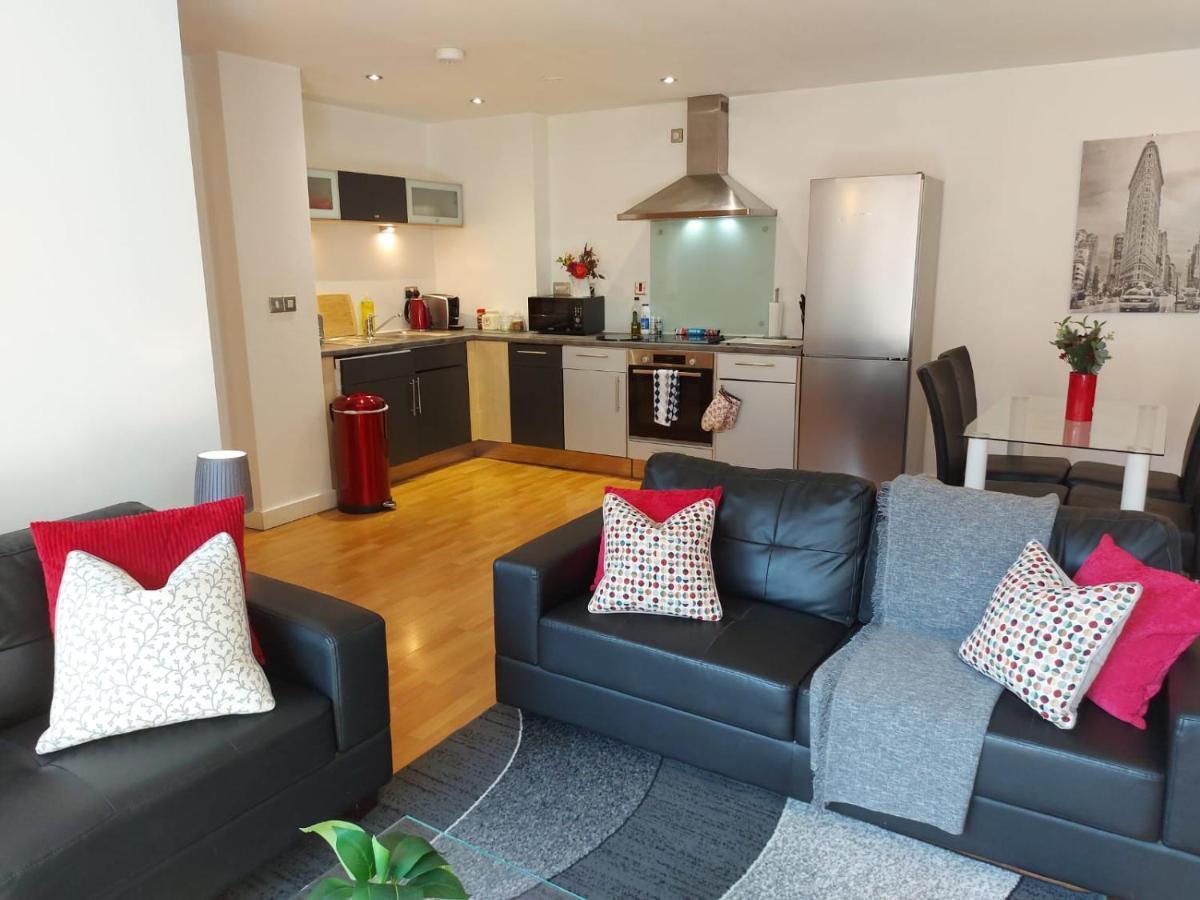 City 2 Bed, 2 Bath, Free Parking & Wifi Sheffield Extérieur photo